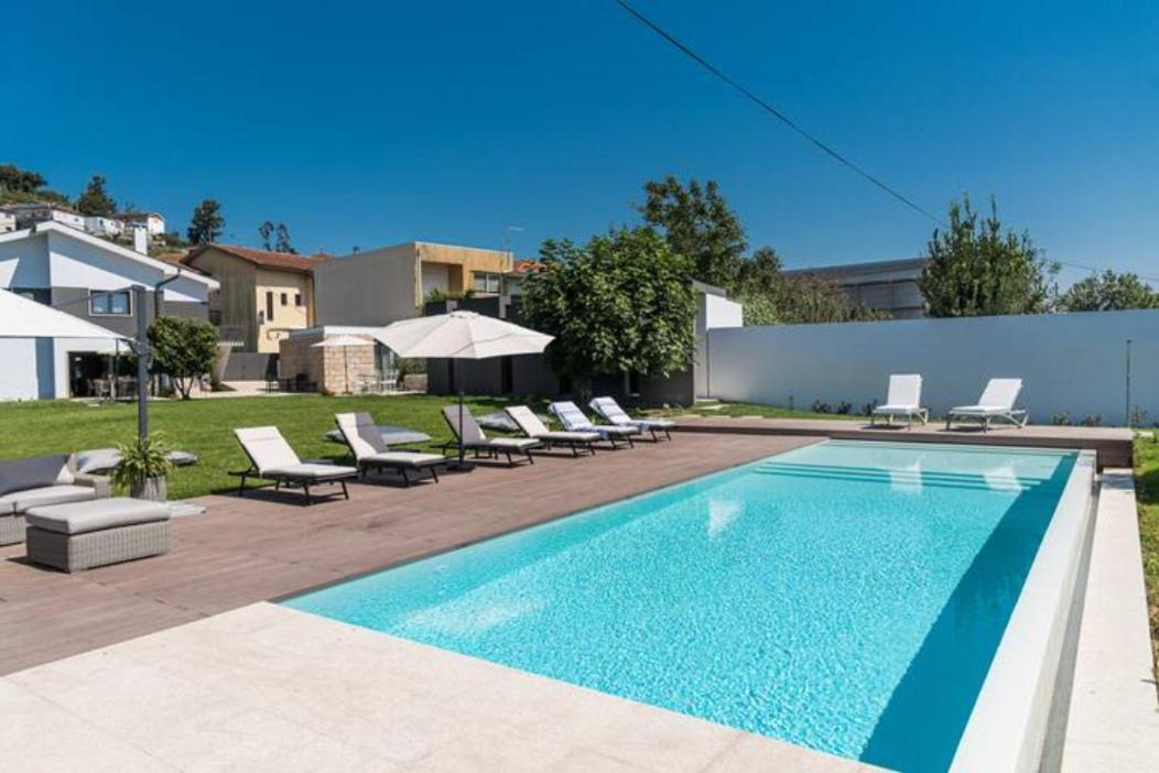Casa Pelourinho De Louredo With Pool Hotell Paredes  Eksteriør bilde