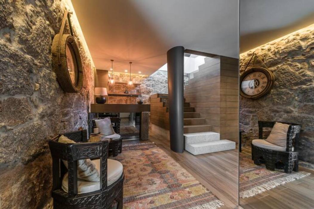 Casa Pelourinho De Louredo With Pool Hotell Paredes  Eksteriør bilde