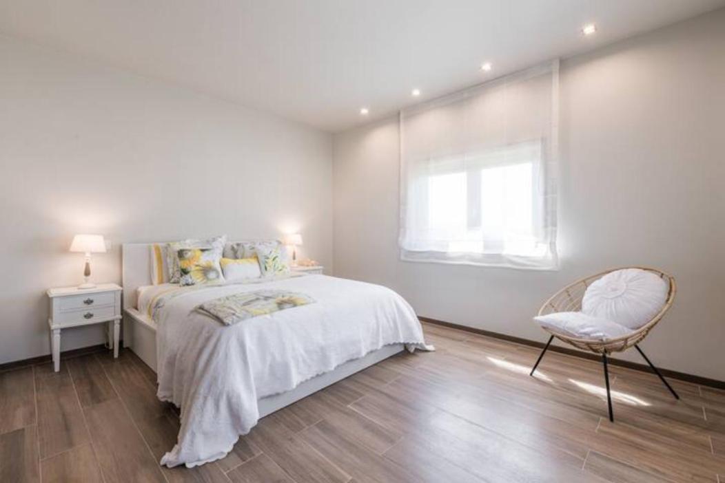 Casa Pelourinho De Louredo With Pool Hotell Paredes  Eksteriør bilde