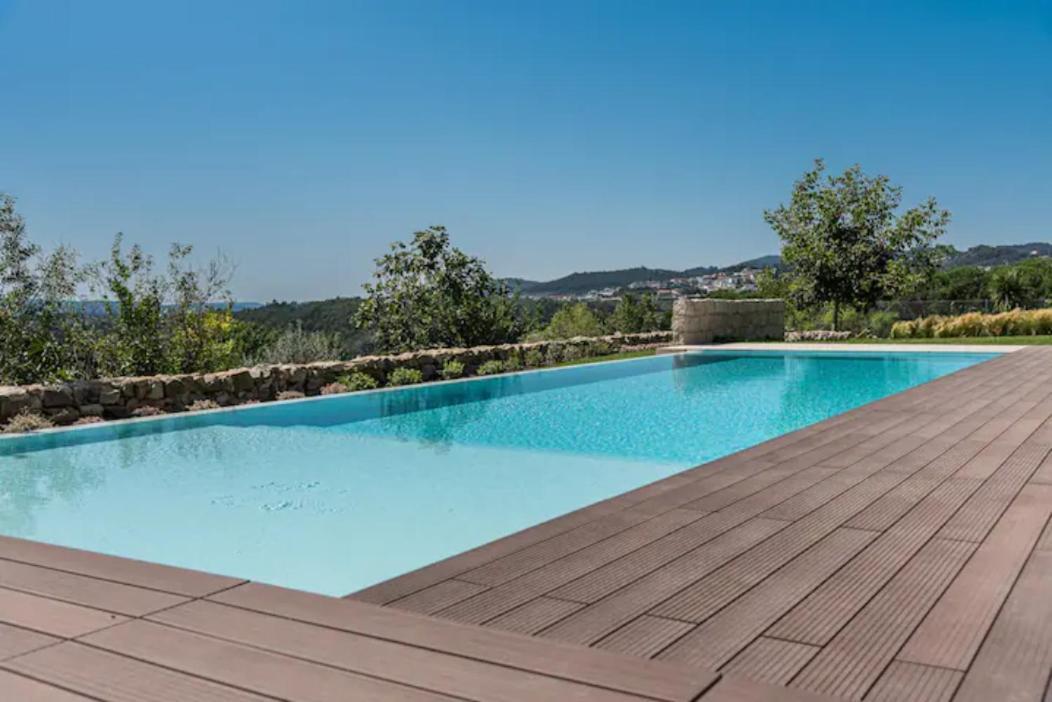 Casa Pelourinho De Louredo With Pool Hotell Paredes  Eksteriør bilde