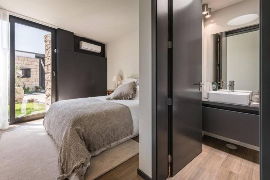Casa Pelourinho De Louredo With Pool Hotell Paredes  Eksteriør bilde